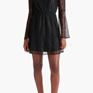 🆕 Beautiful Steve Madden Black Lace Dress with Bell Sleeves. L. NWT!!💥💥